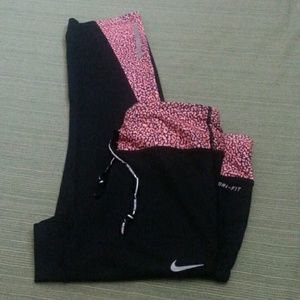 NIKE DRI-FIT RUNNING BEAUTIFUL SPORT CAPRI